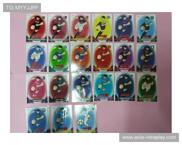 足球球星卡抽卡模拟器体验：收集顶级球员卡片，打造最强阵容